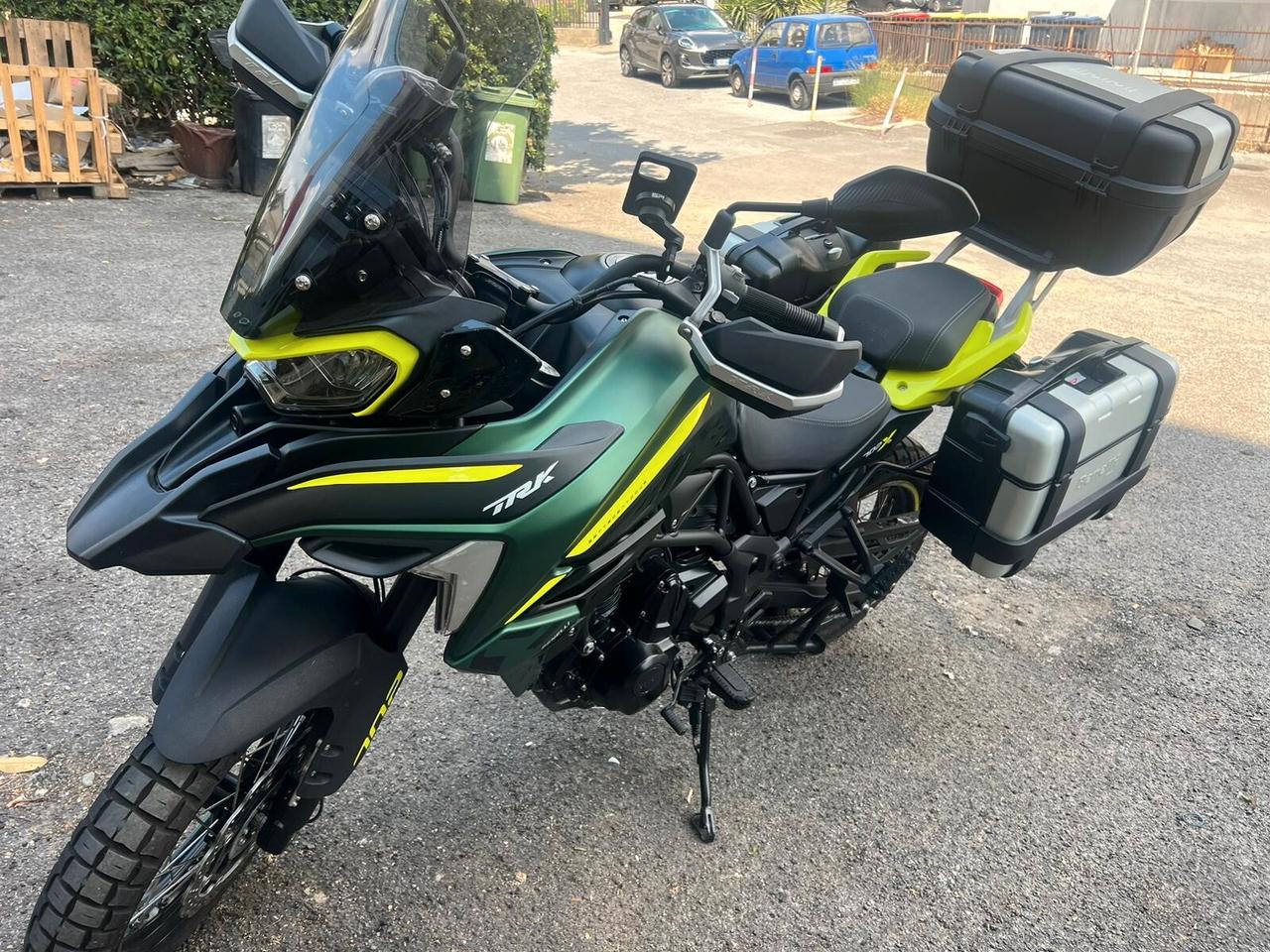 Benelli TRK 702 3000 KM Tris Valigie * GRANZIA UFFICIALE*