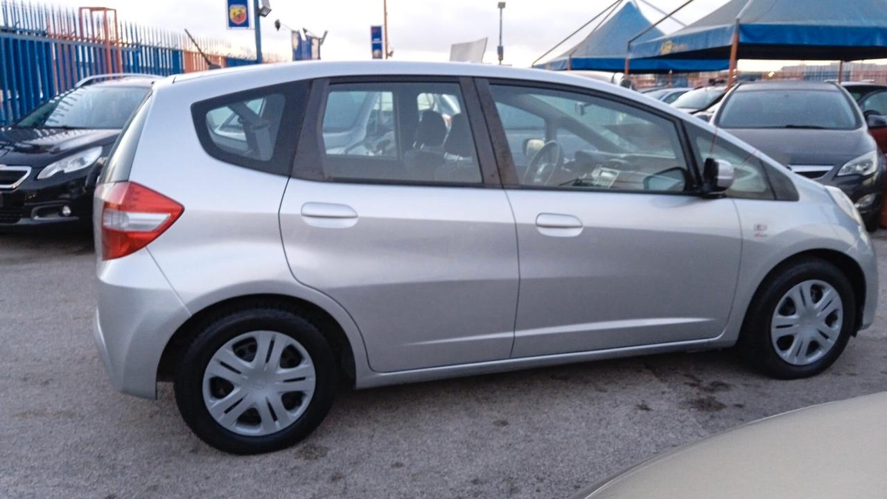 Honda jazz 1.2 gpl