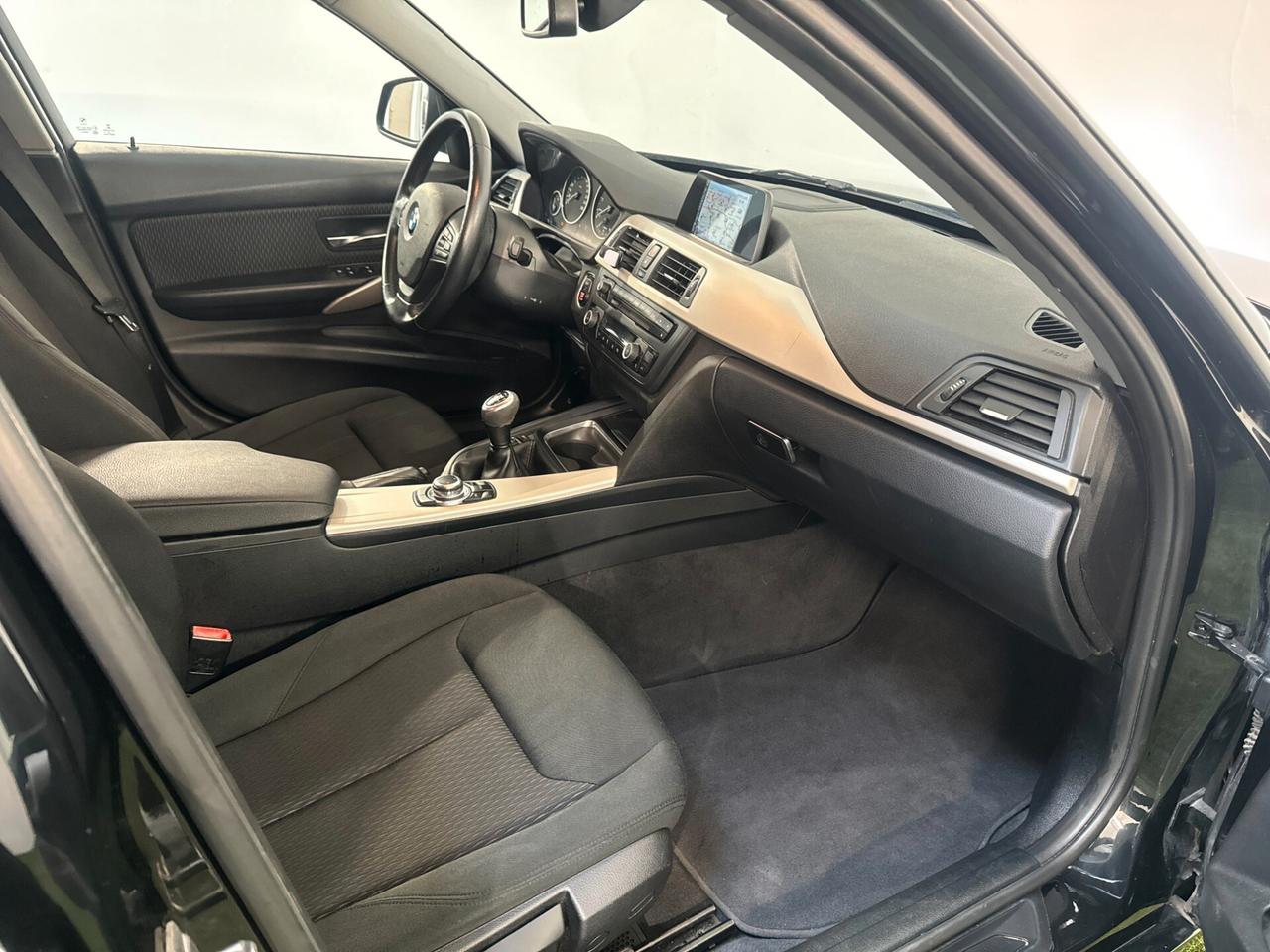 Bmw 316i BERLINA EURO6 NAVIGATORE