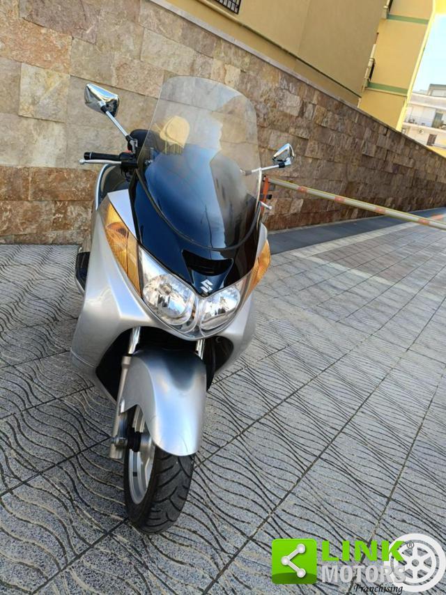 SUZUKI Burgman AN 400 S