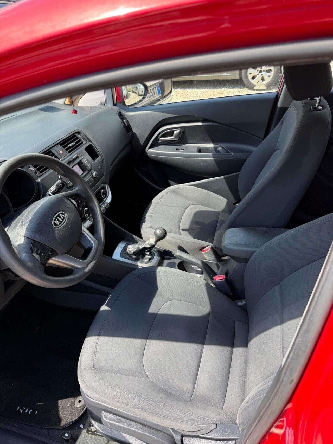 Kia Rio 1.2cc 5p. Km certificati neopatentati
