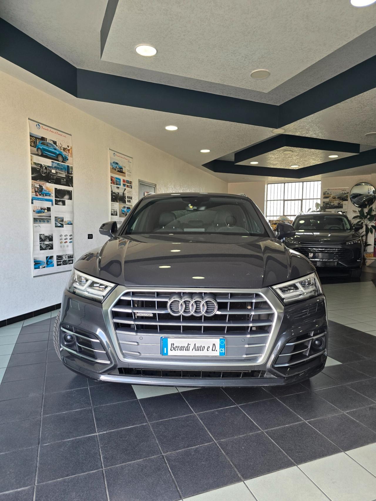 Audi Q5 40 TDI quattro S tronic line plus