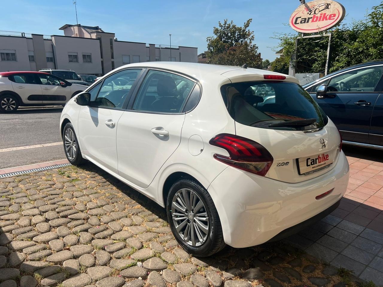 Peugeot 208 PureTech 68 5 porte Access