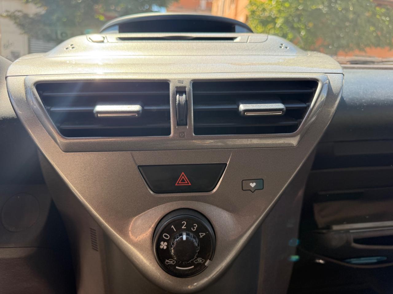 Toyota iQ 1.0 Sol PRONTA CONSEGNA VISIBILE IN SEDE