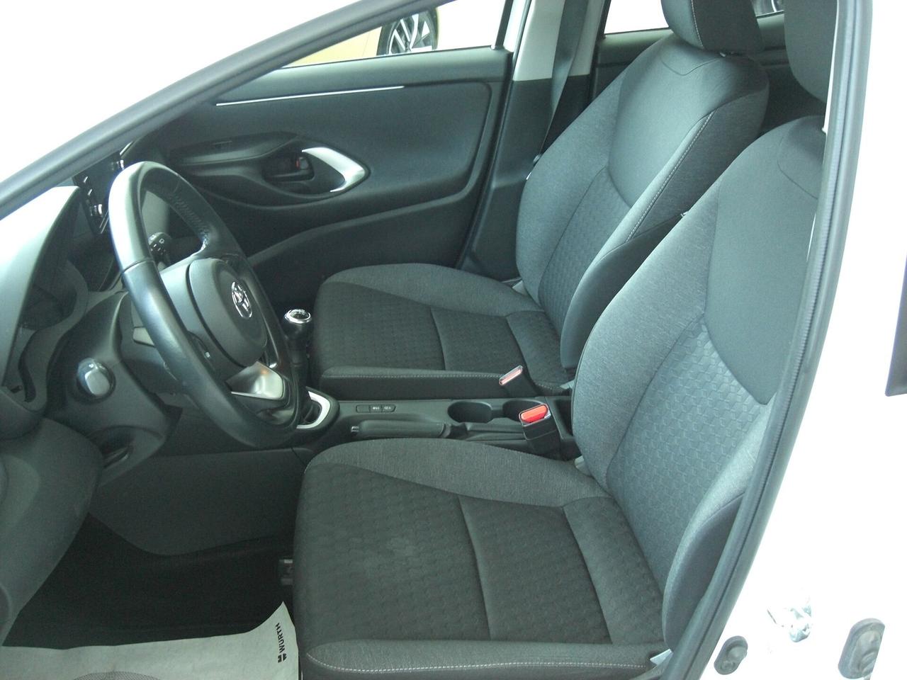 Toyota Yaris 1.0 5 porte BENZINA
