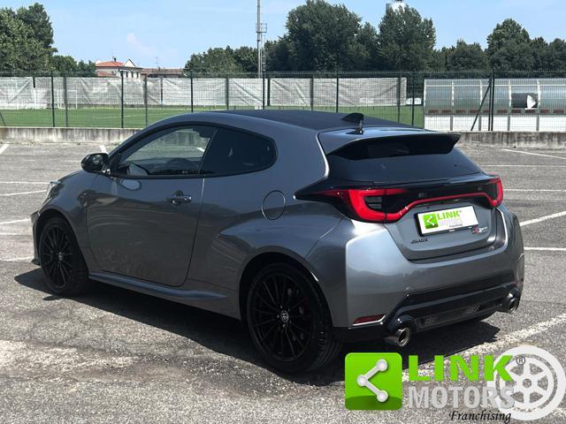 TOYOTA GR Yaris CARBON