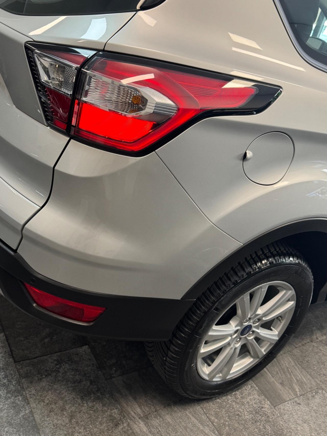Ford Kuga 1.5 TDCI 120 CV S&S 2WD Titanium