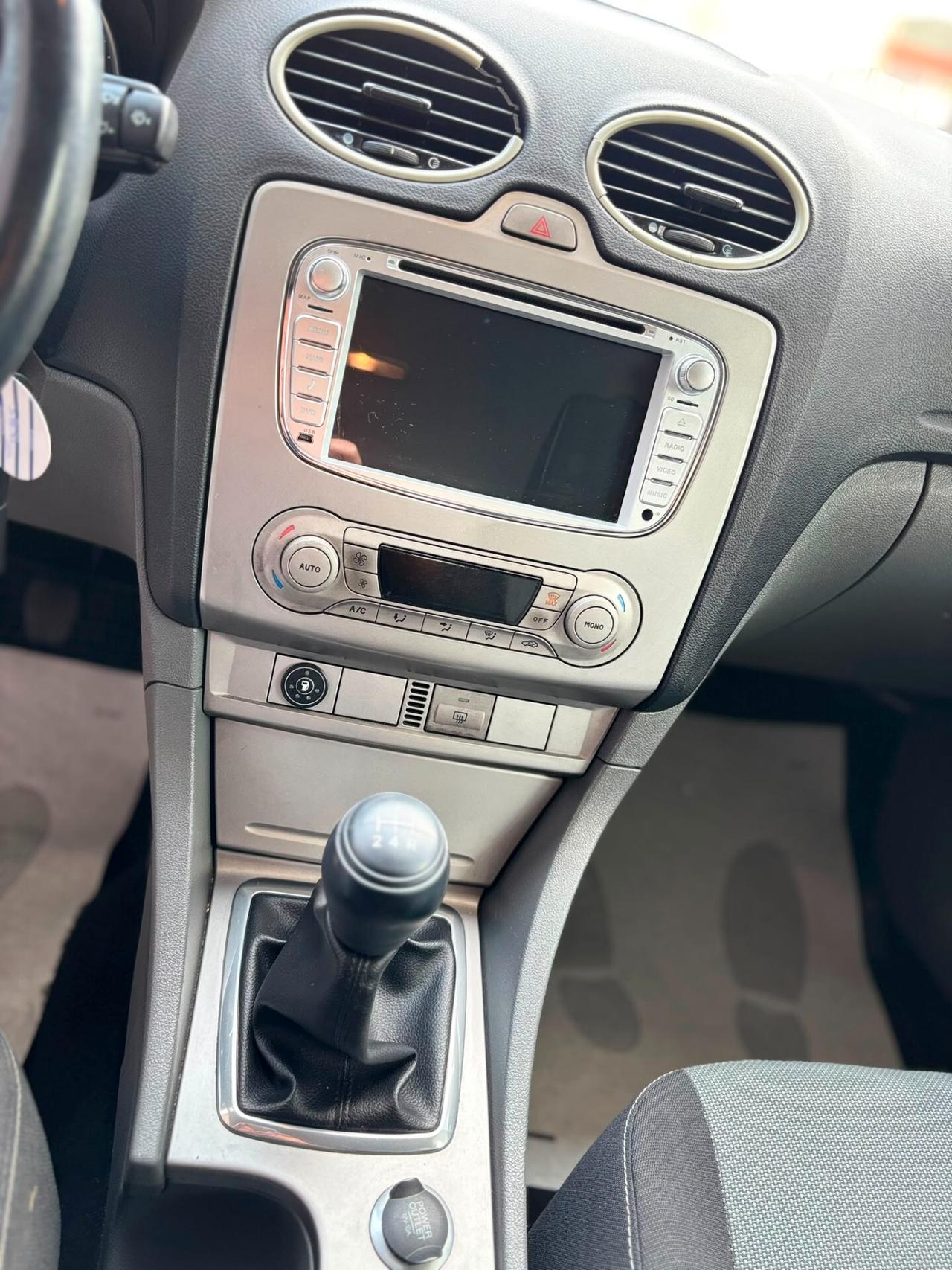 Ford Focus 1.6 GPL