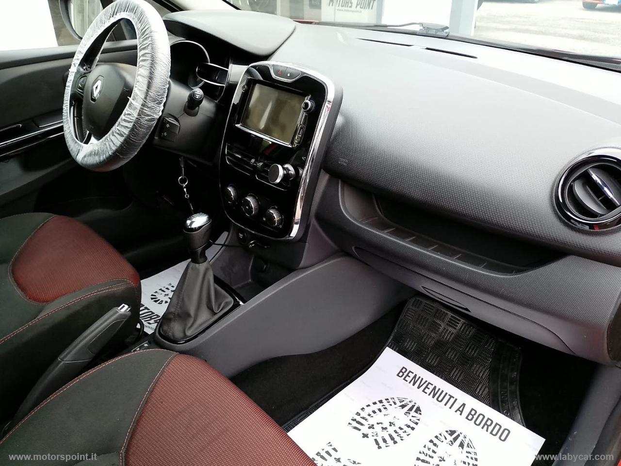 RENAULT Clio 1.2 75 CV 5p. Wave