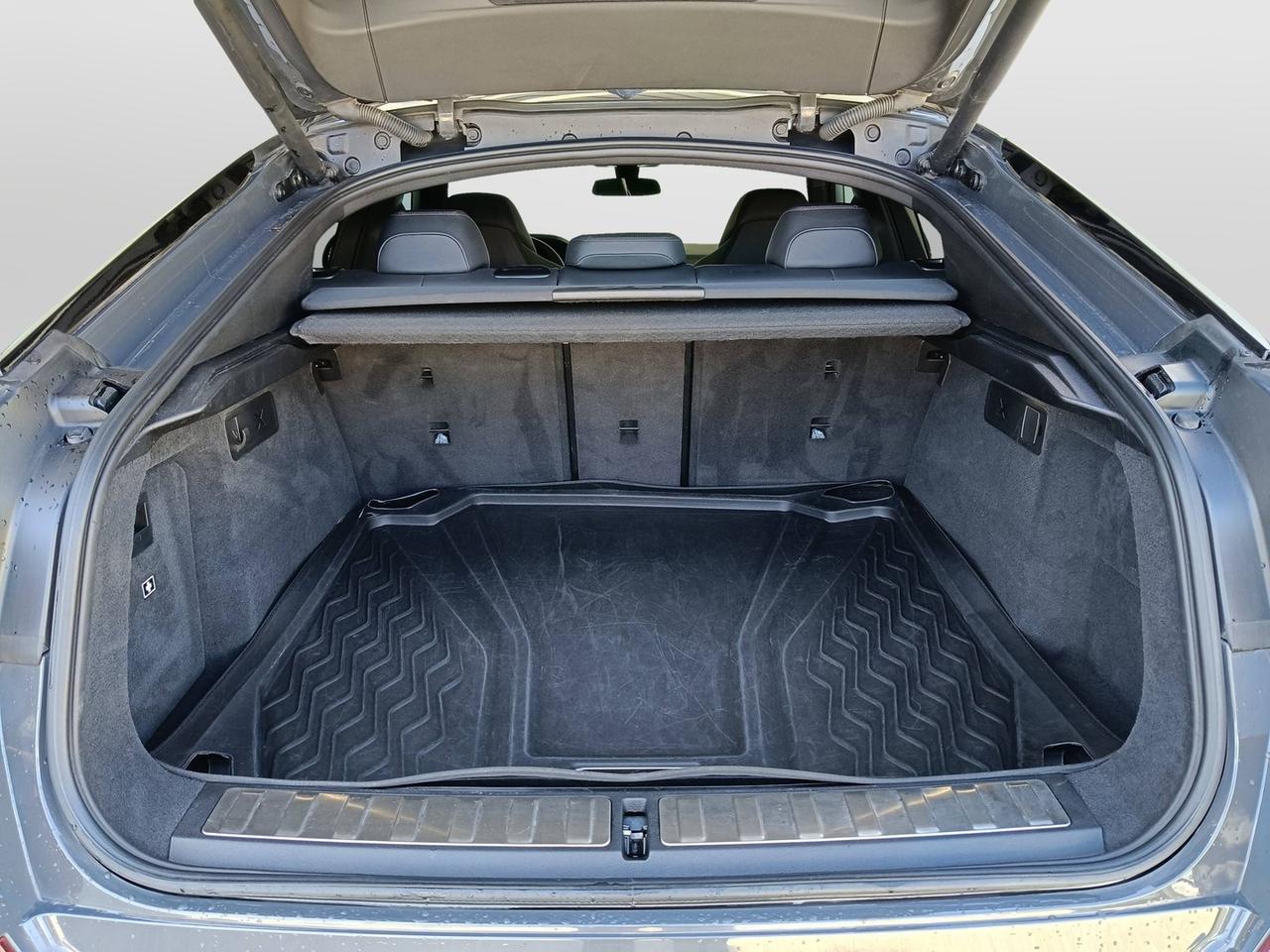 BMW X6 G06 - X6 xdrive40d mhev 48V Msport auto