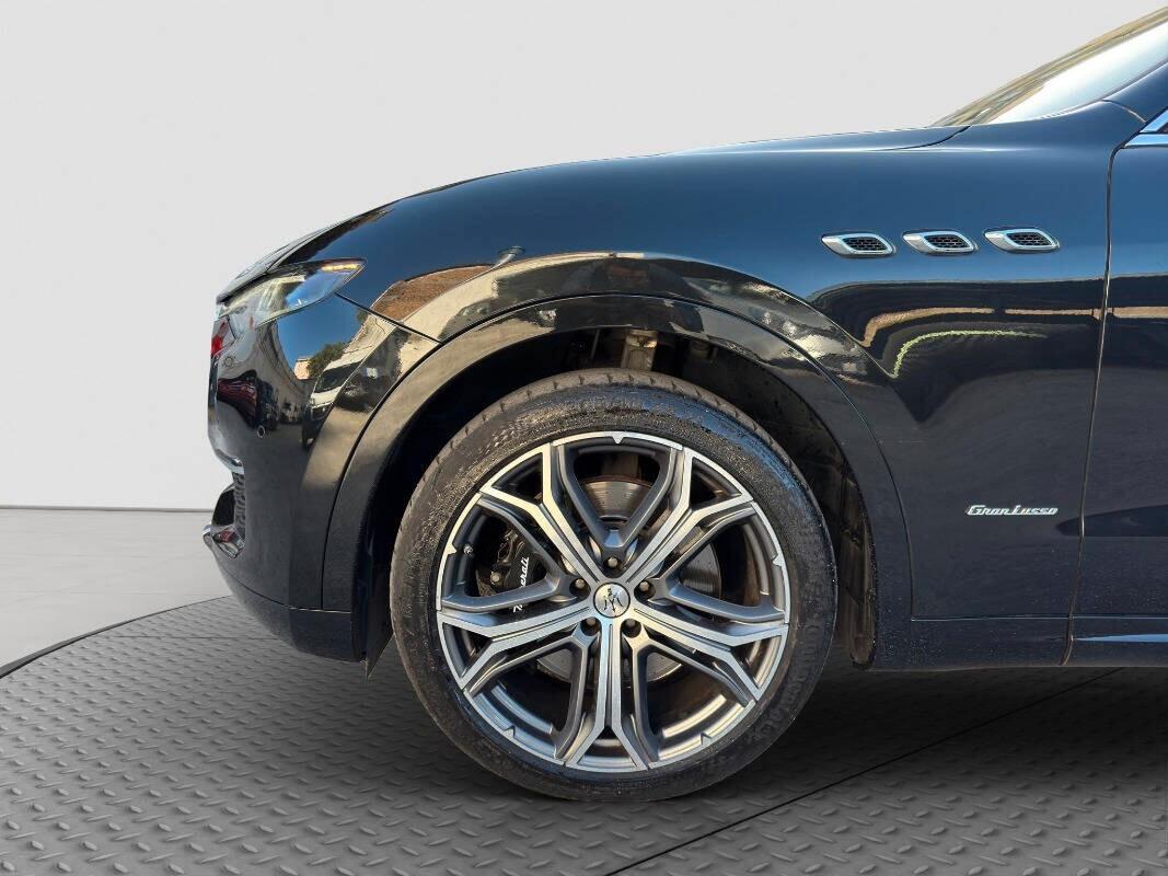 Maserati Levante V6 Diesel 275 CV AWD Granlusso