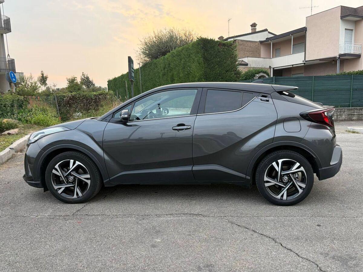 Toyota C-HR 2.0h Trend e-cvt