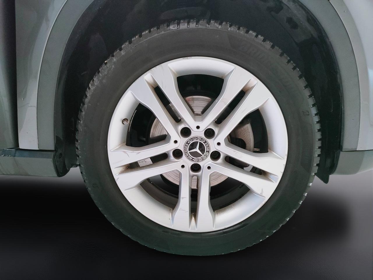 Mercedes-Benz GLA-X156 2017 - GLA 180 d Sport auto