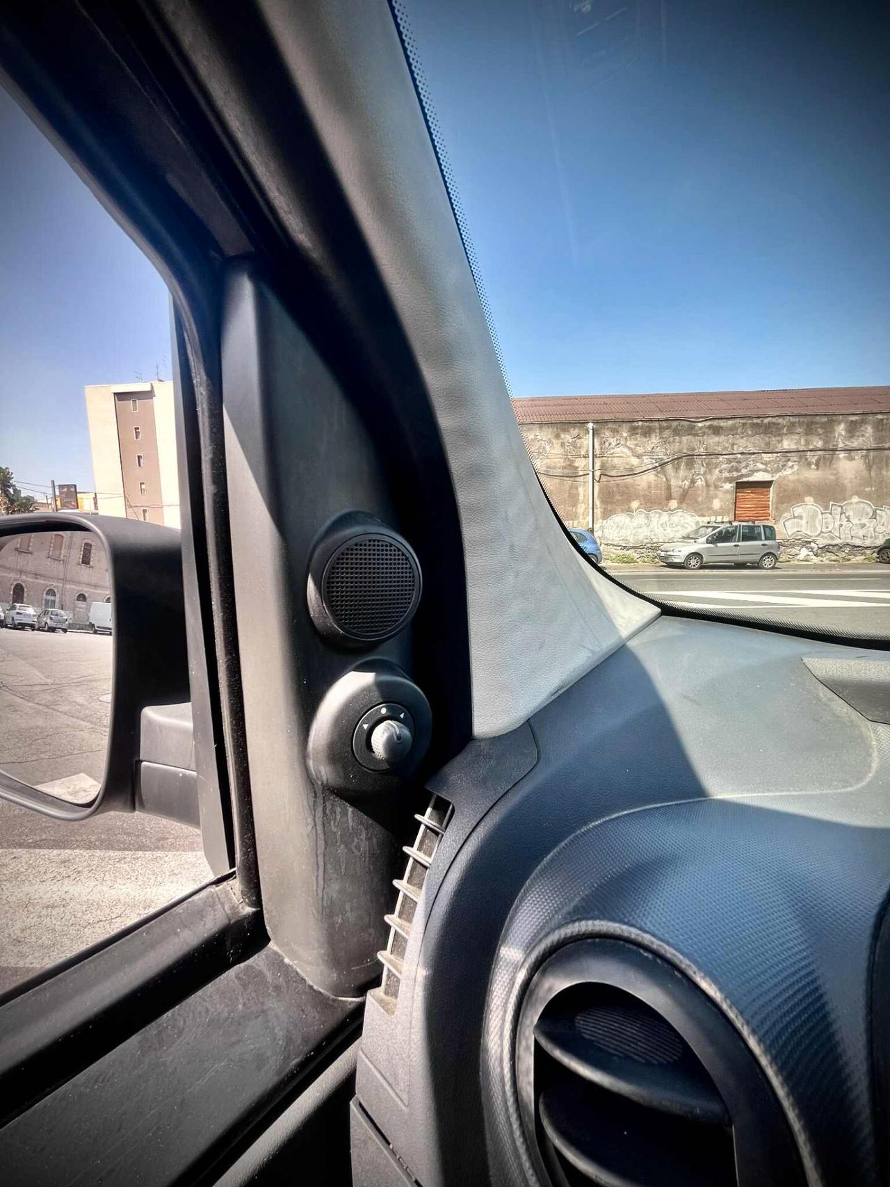 Fiat Qubo 1.3 MJT CAMBIO AUTOMATICO SENZA BUSTA PAGA
