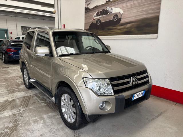 MITSUBISHI Pajero 3.2 DI-D 16V aut. 3p. Instyle DPF