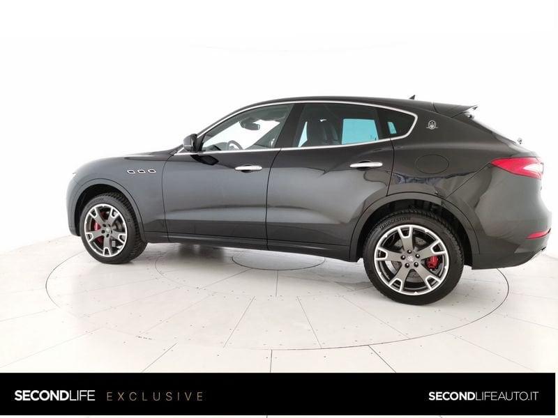 Maserati Levante 3.0 V6 430cv auto