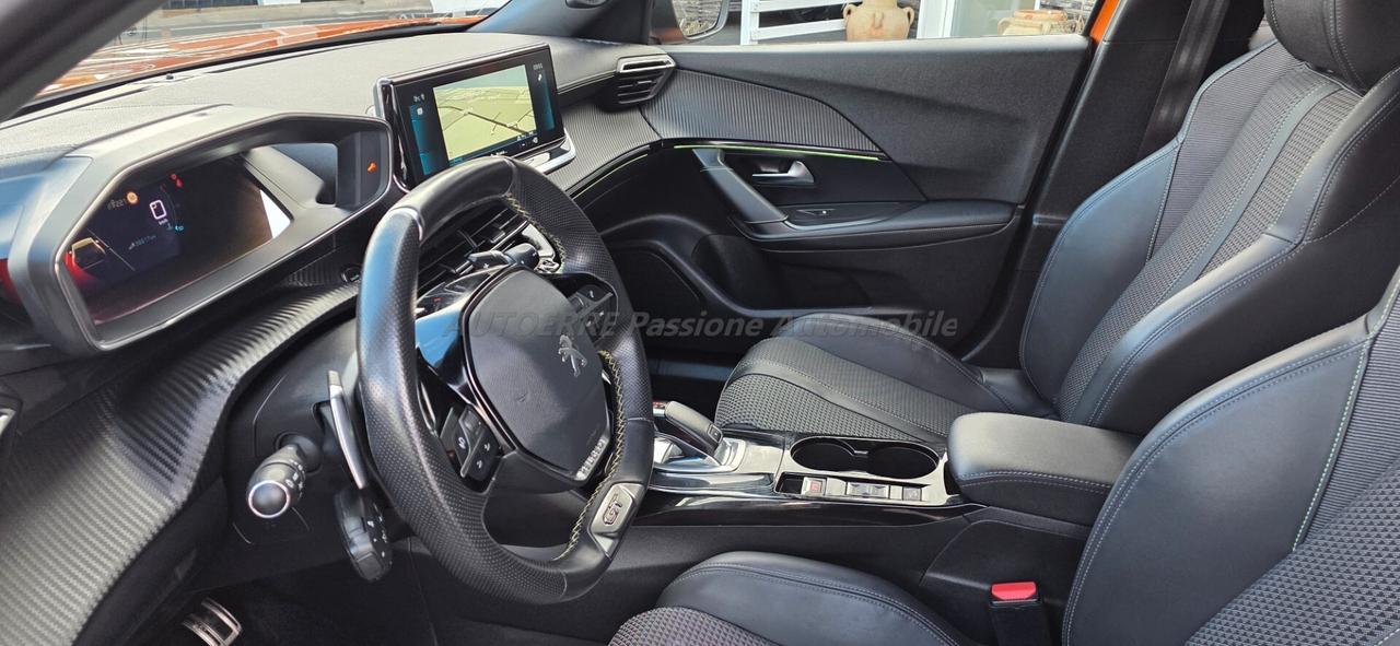 Peugeot 2008 PureTech 130 S&S GT