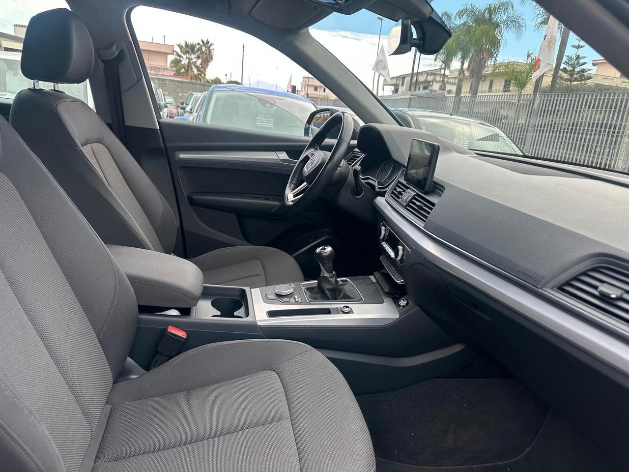 Audi Q5 2.0 TDI 150 CV Sport-05/2018