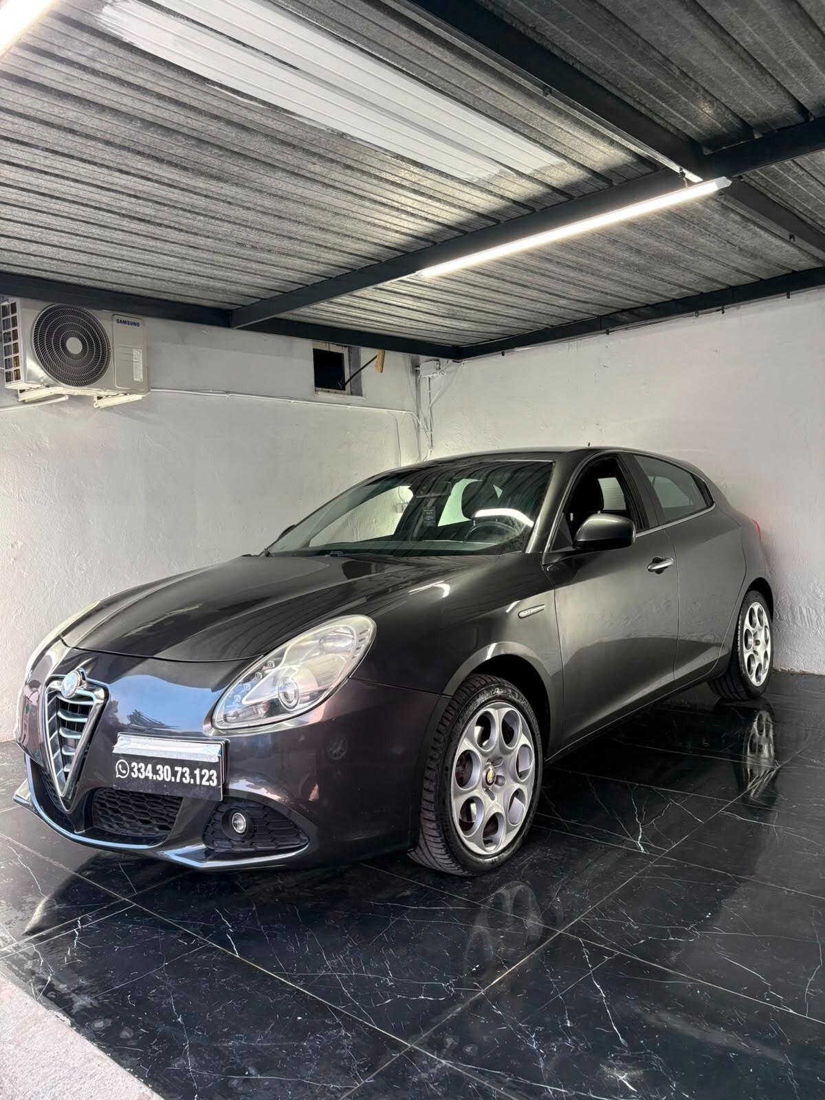 Alfa Romeo Giulietta 1.4 turbo distinctive