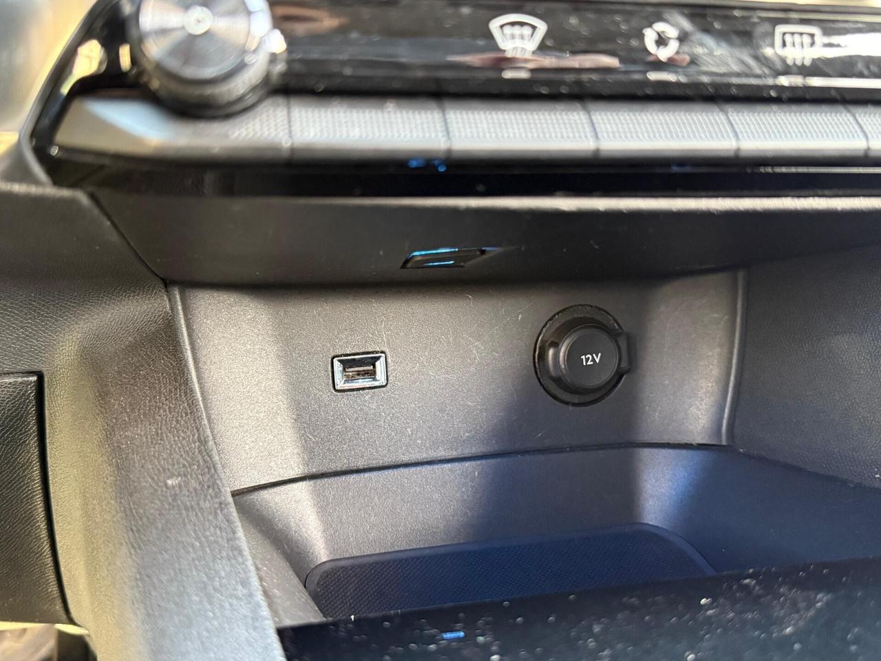 Peugeot 3008 BlueHDi 130 S&S Allure