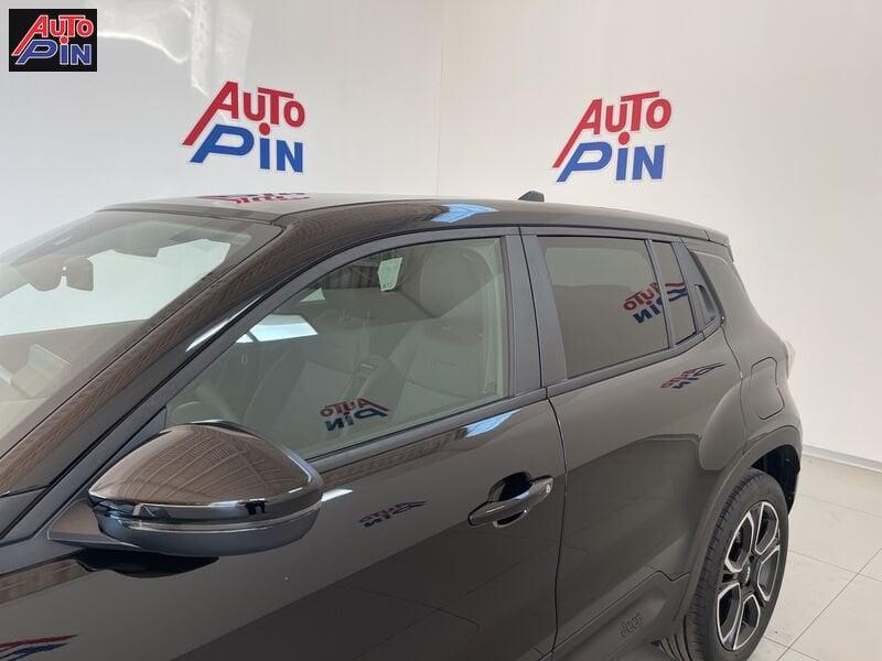 Jeep Avenger Avenger 1.2 Turbo 110 CV MHEV Summit list €34.000