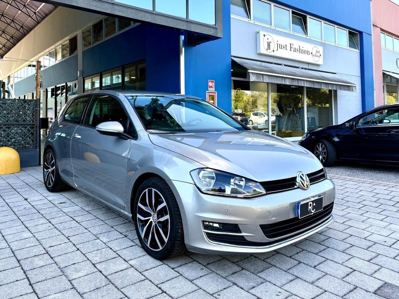 Volkswagen Golf 7 2.0 TDI 3p. Highline BlueMotion Technology
