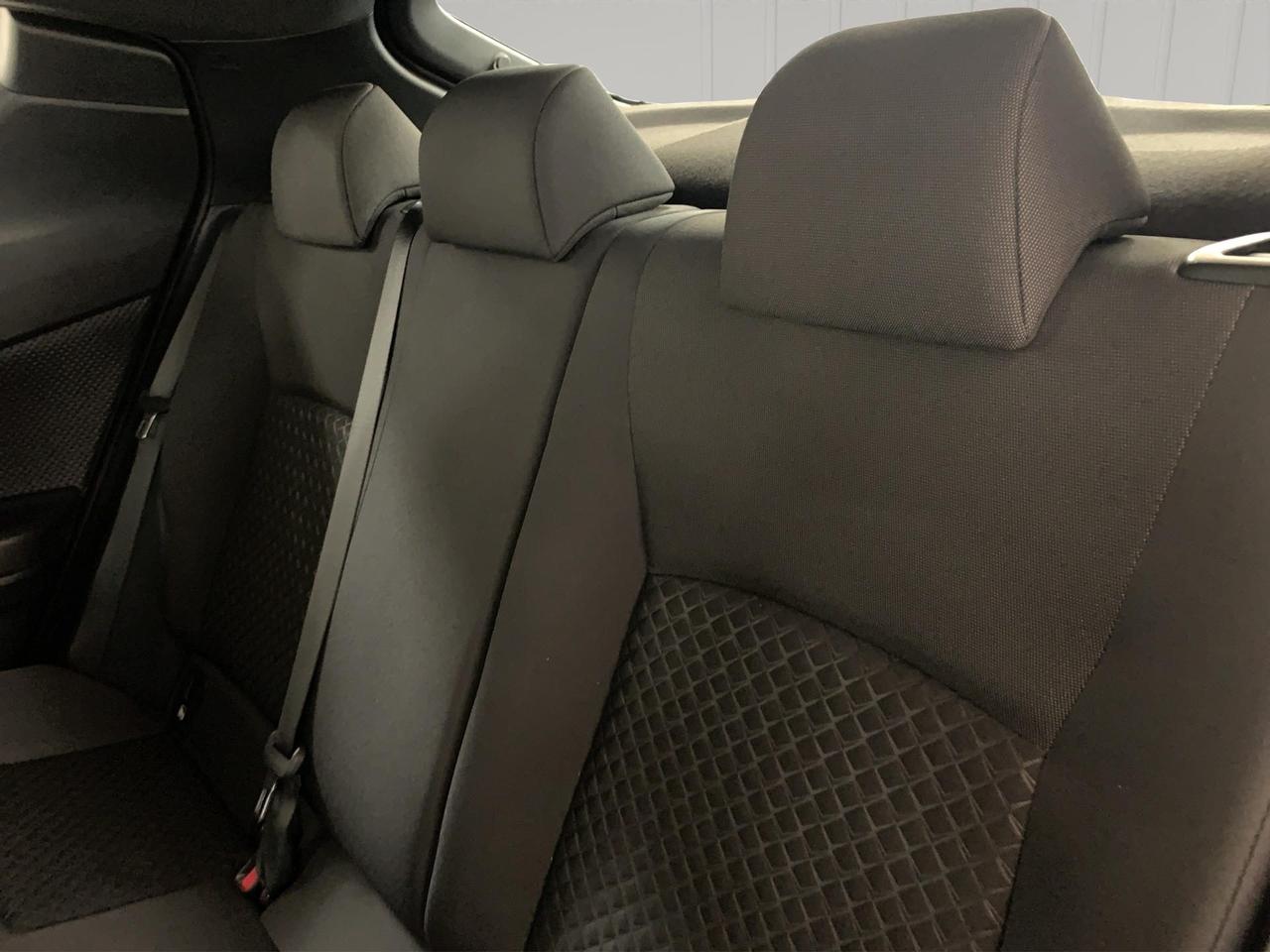 Toyota C-HR 1.8h Active e-cvt