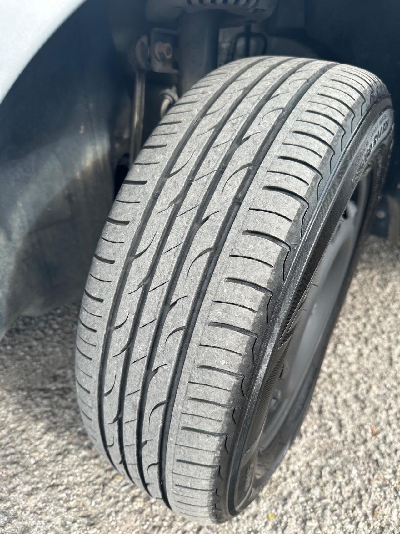 Volkswagen Fox 1.4 TDI Sport