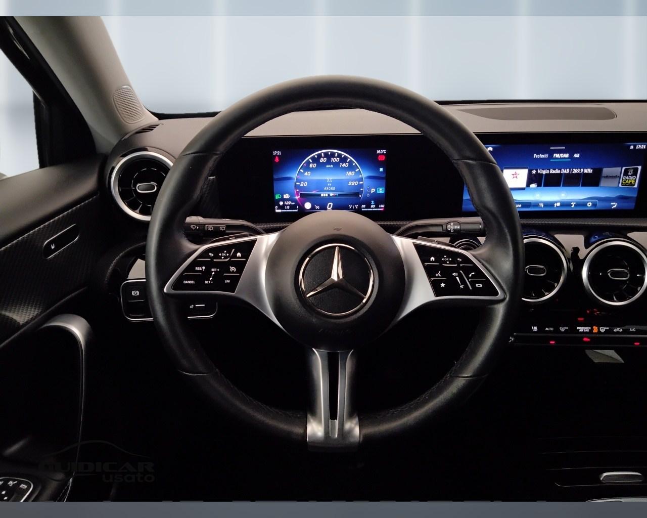Mercedes-Benz Classe A - W177 2023 - A 180 d Progressive Advanced auto