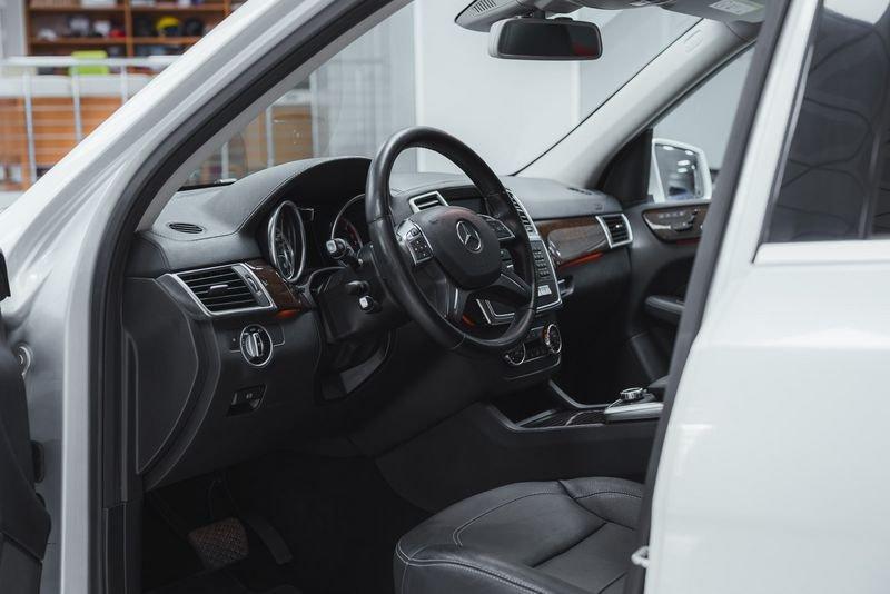 Mercedes-Benz GLE MERCEDES- BENZ GL 350d *7 POSTI* *AMG LINE*