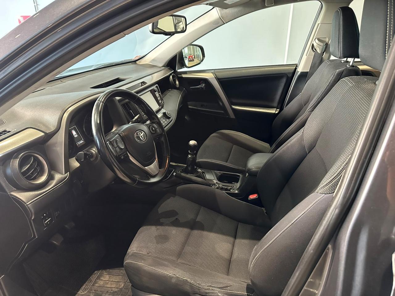 Toyota RAV 4 RAV4 2.0 D-4D 2WD