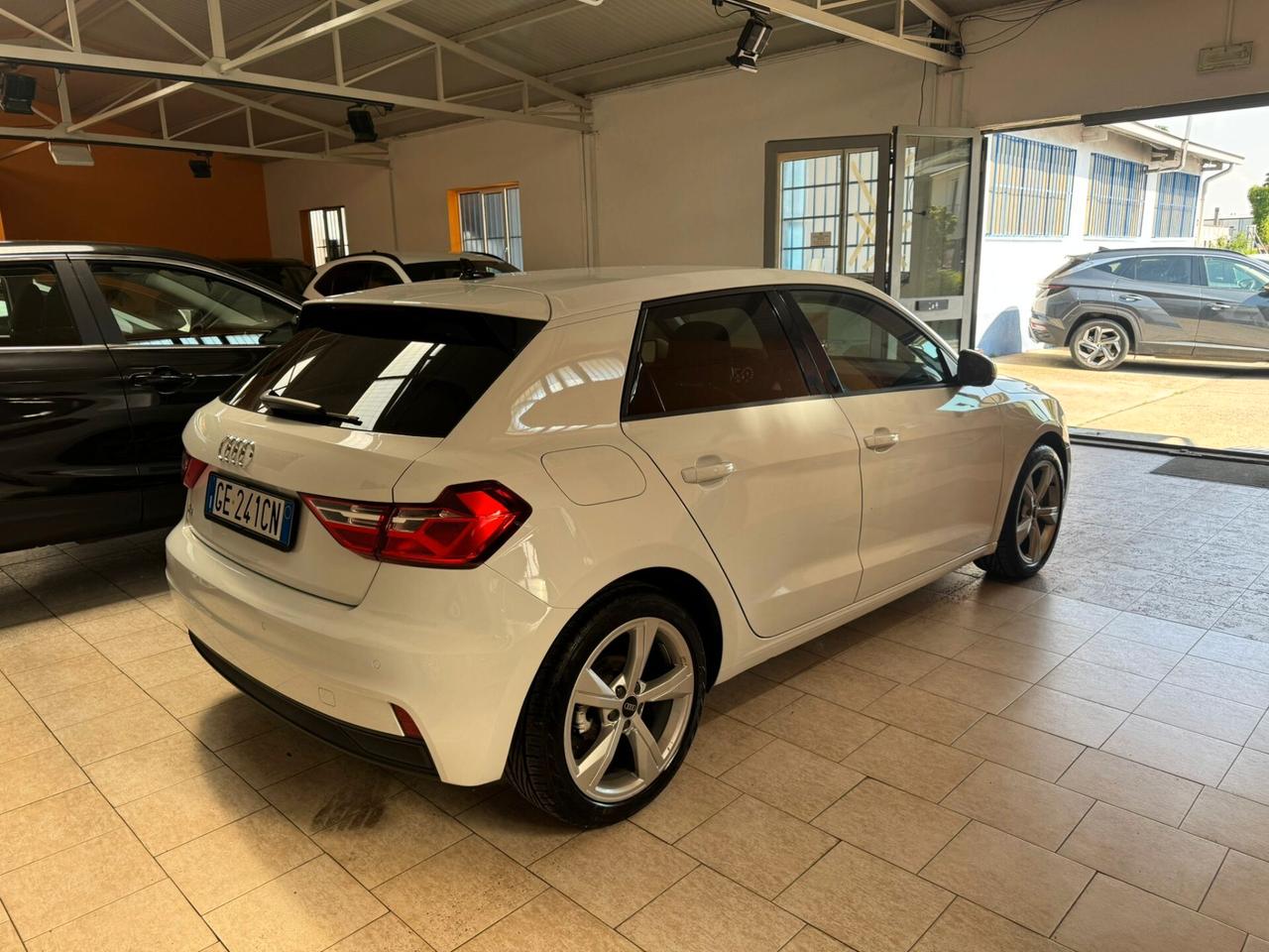 Audi A1 SPB 30 TFSI S tronic Identity Black