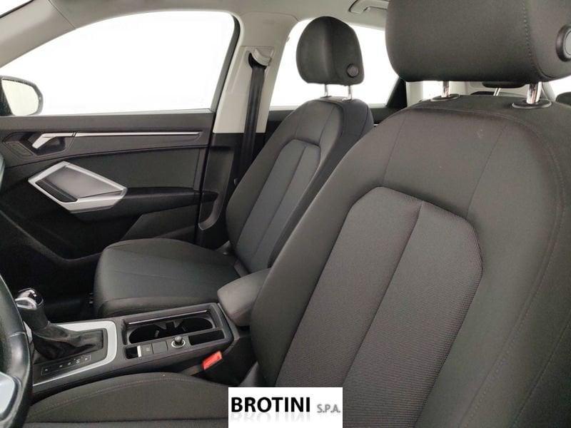 Audi Q3 2.0 35 TDI S Tronic Business