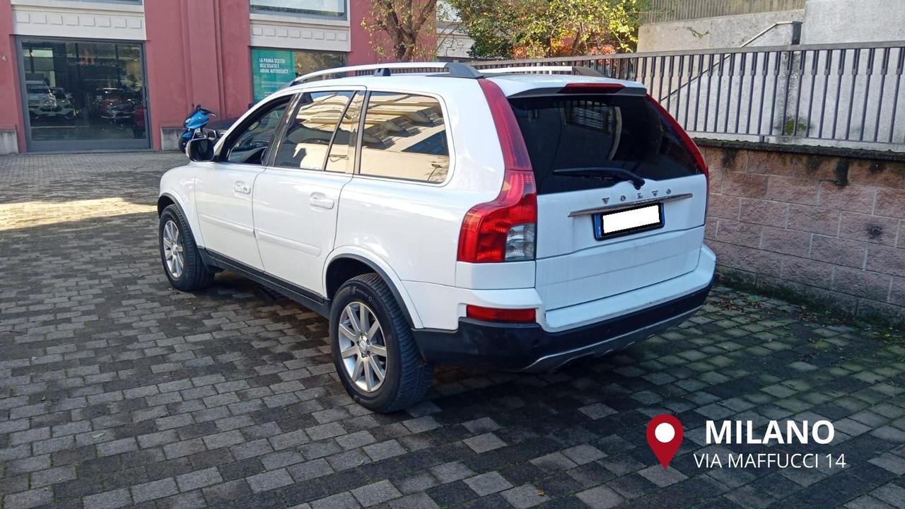 Volvo XC90 D5 AWD Geartronic Executive 7 posti/gancio traino