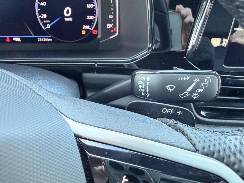 Volkswagen T-Roc 1.5 tsi R-Line dsg