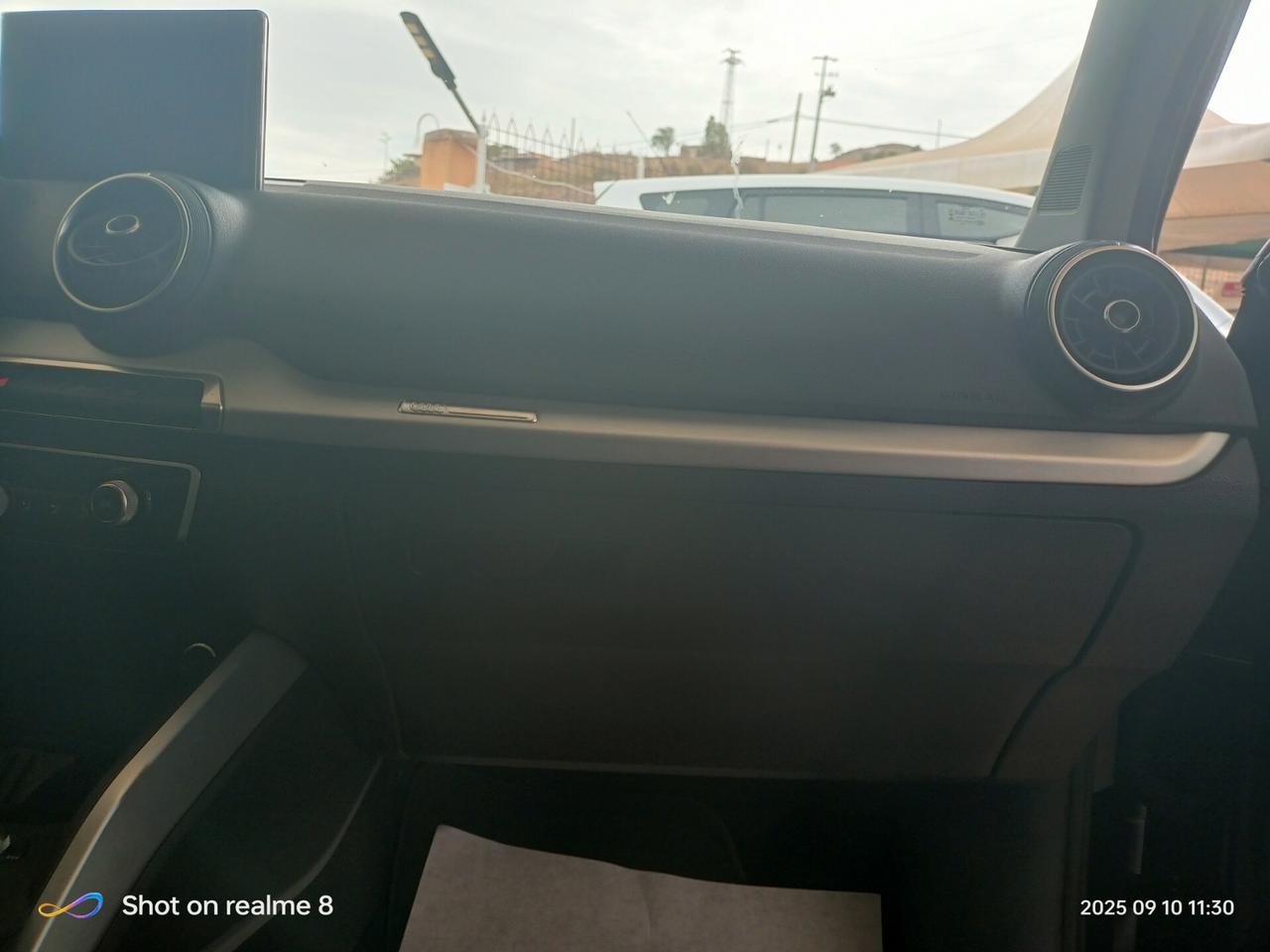 Audi Q2 30 TDI S tronic Business