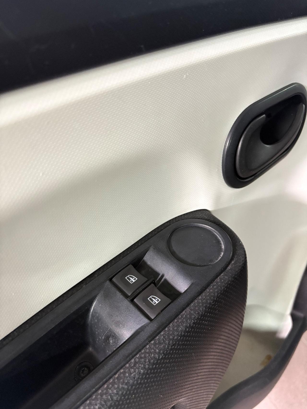 Renault Twingo 1.0 SCe Benzina 70cv