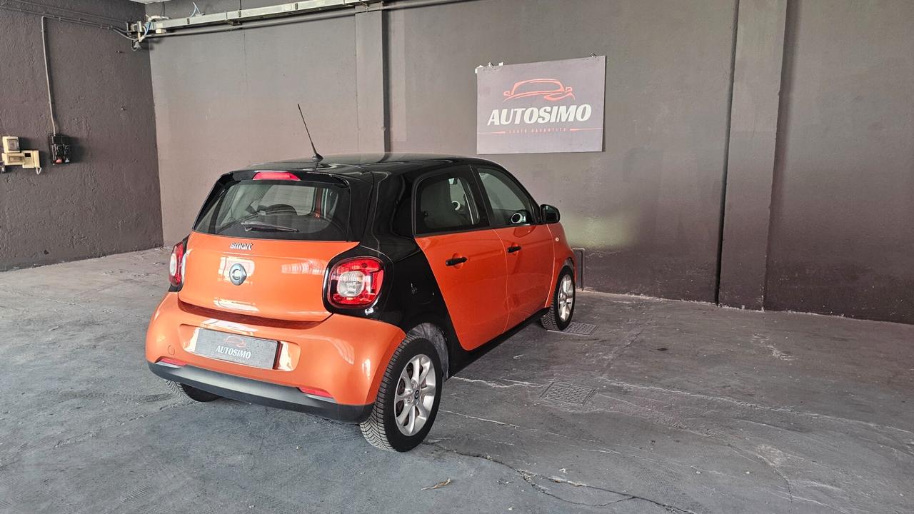 Smart ForFour 70 1.0 twinamic Youngster