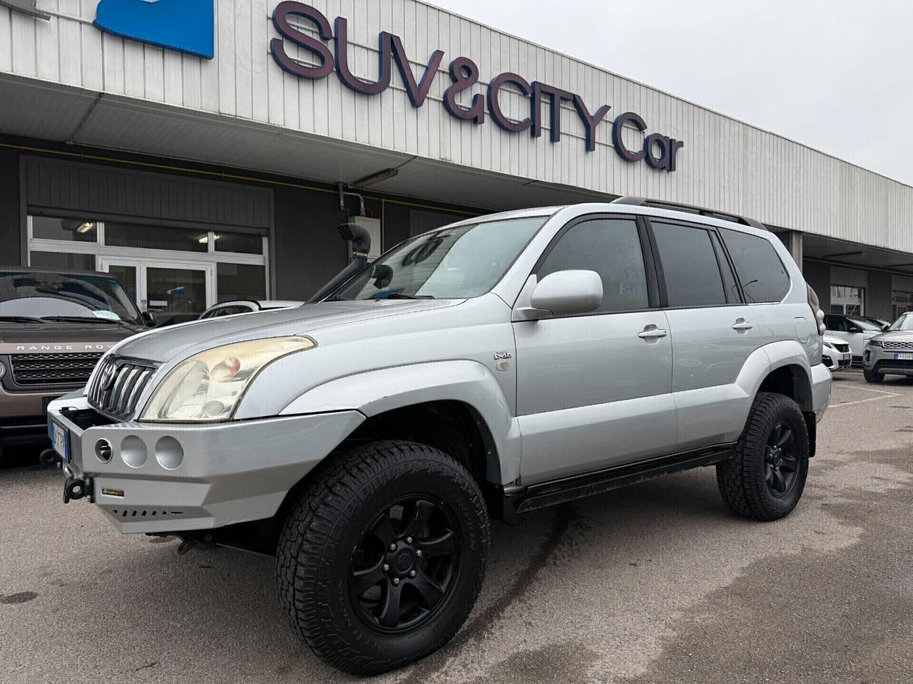 Toyota Land Cruiser 3.0 d-4 Diesel-GPL / 8 POSTI