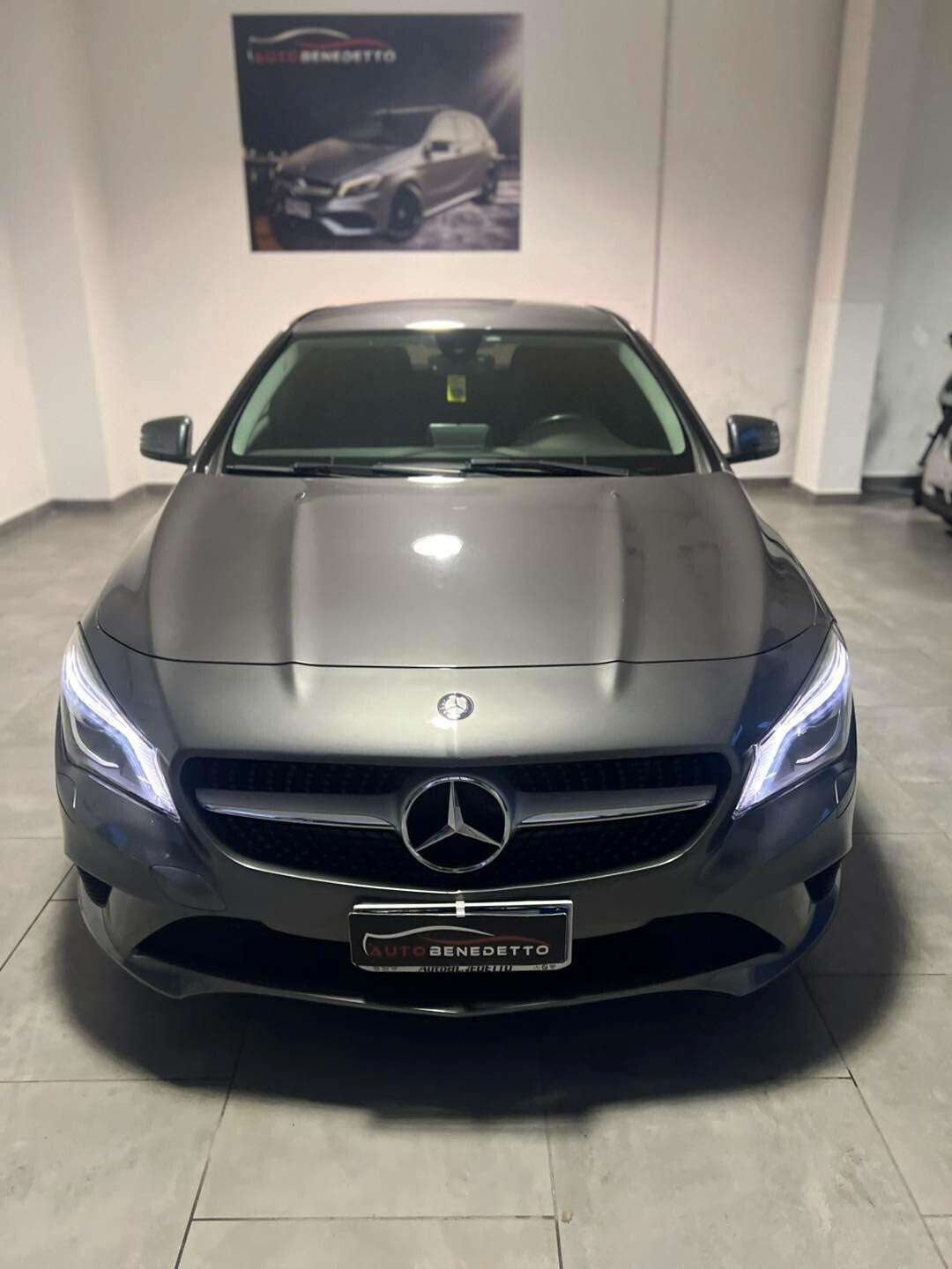 MERCEDES CLA 180 AUTOMATIC SPORT 2016