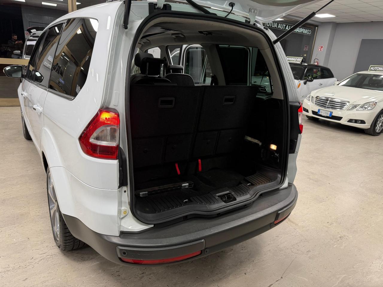 Ford Galaxy 2.0 TDCi 140 CV 6tr. Ghia DPF. 7 posti