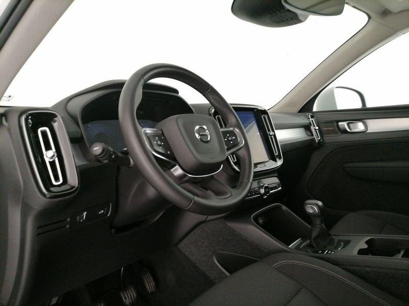Volvo XC40 1.5 t3 Momentum 163cv my20