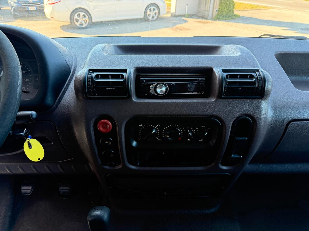 Opel Movano 9 posti 2.8 Diesel Neopatentati