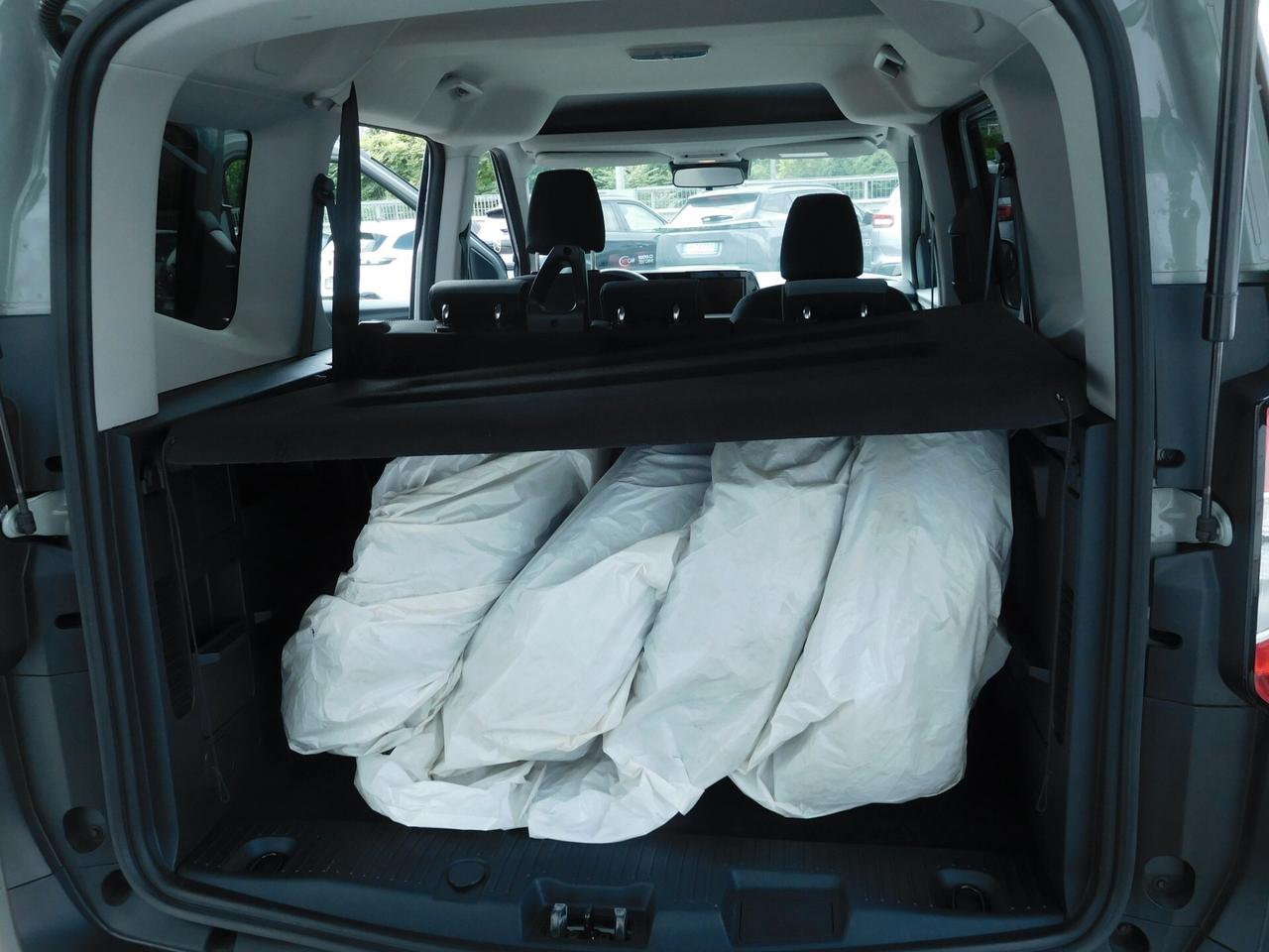 Ford Tourneo Courier 1.0 EcoBoost Titanium 125cv