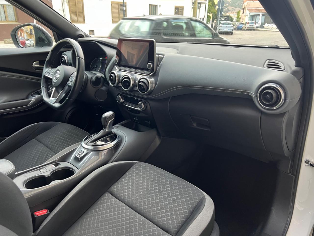 Nissan Juke 1.0 DIG-T 114 CV DCT Tekna