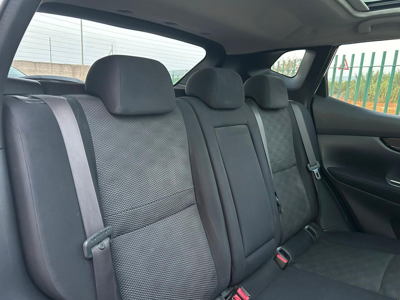 Nissan Qashqai 1.5 dCi Tekna