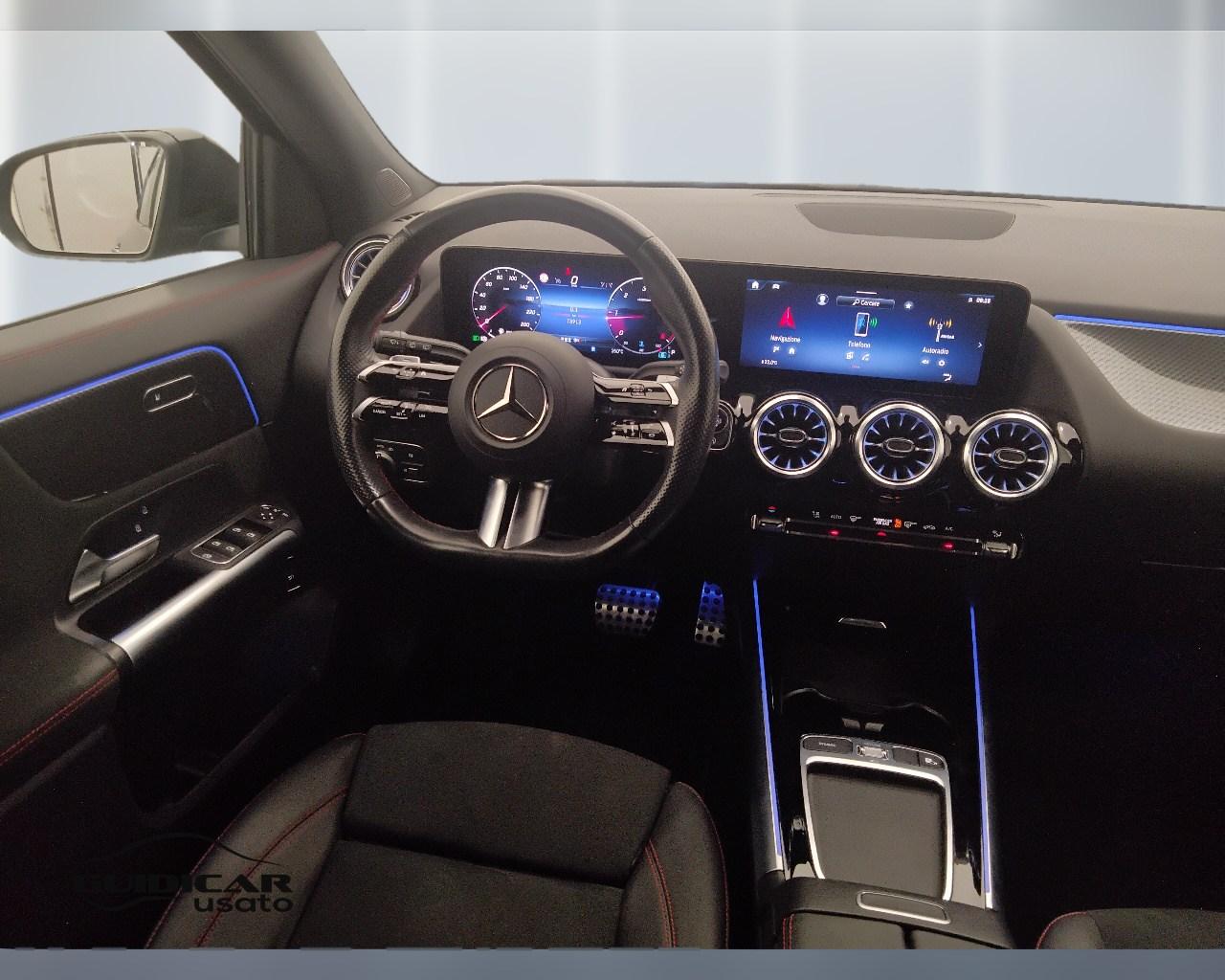 Mercedes-Benz GLA-H247 2023 - GLA 180 d AMG Line Advanced Plus auto