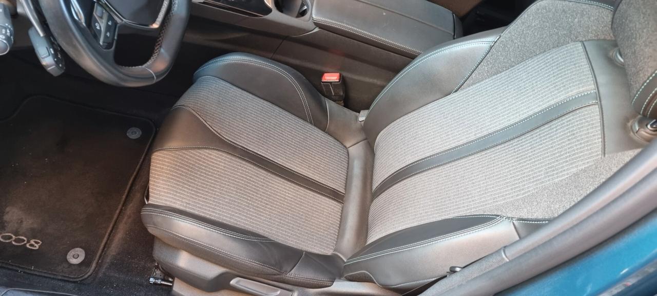 Peugeot 5008 BlueHDi 130 S&S Allure