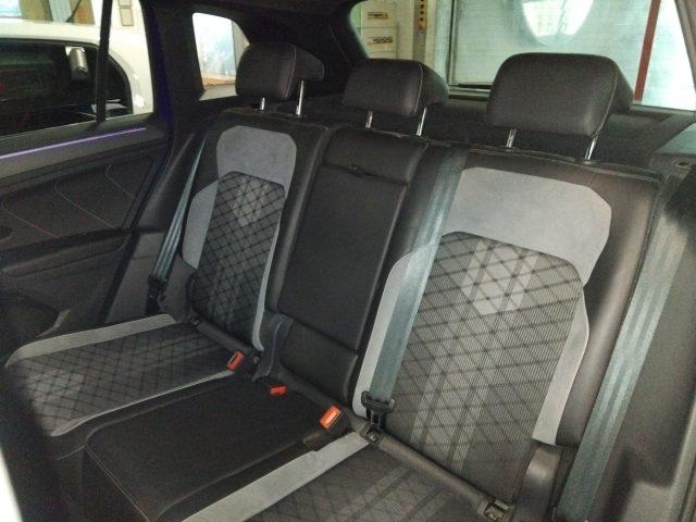 VOLKSWAGEN Tiguan 1.5 TSI DSG ACT R-Line 20" C/GRIMALDI SPECIAL DAY