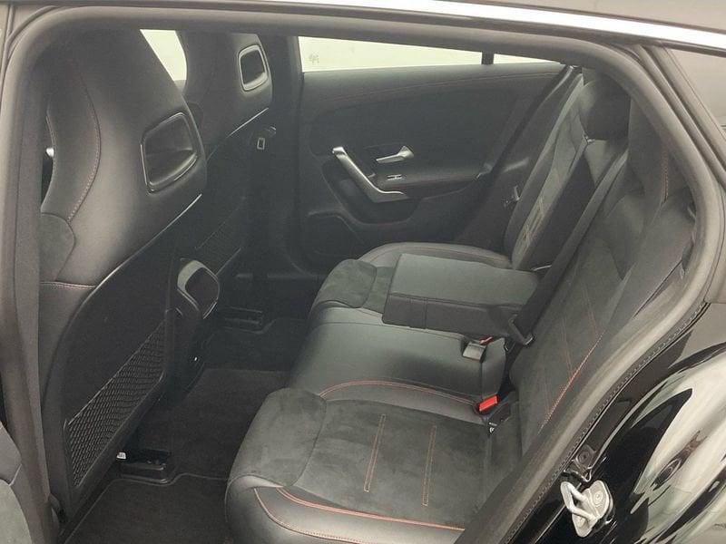 Mercedes-Benz CLA S.Brake CLA 180 Automatic Shooting Brake AMG Line Advanced Plus Camera 18" LED